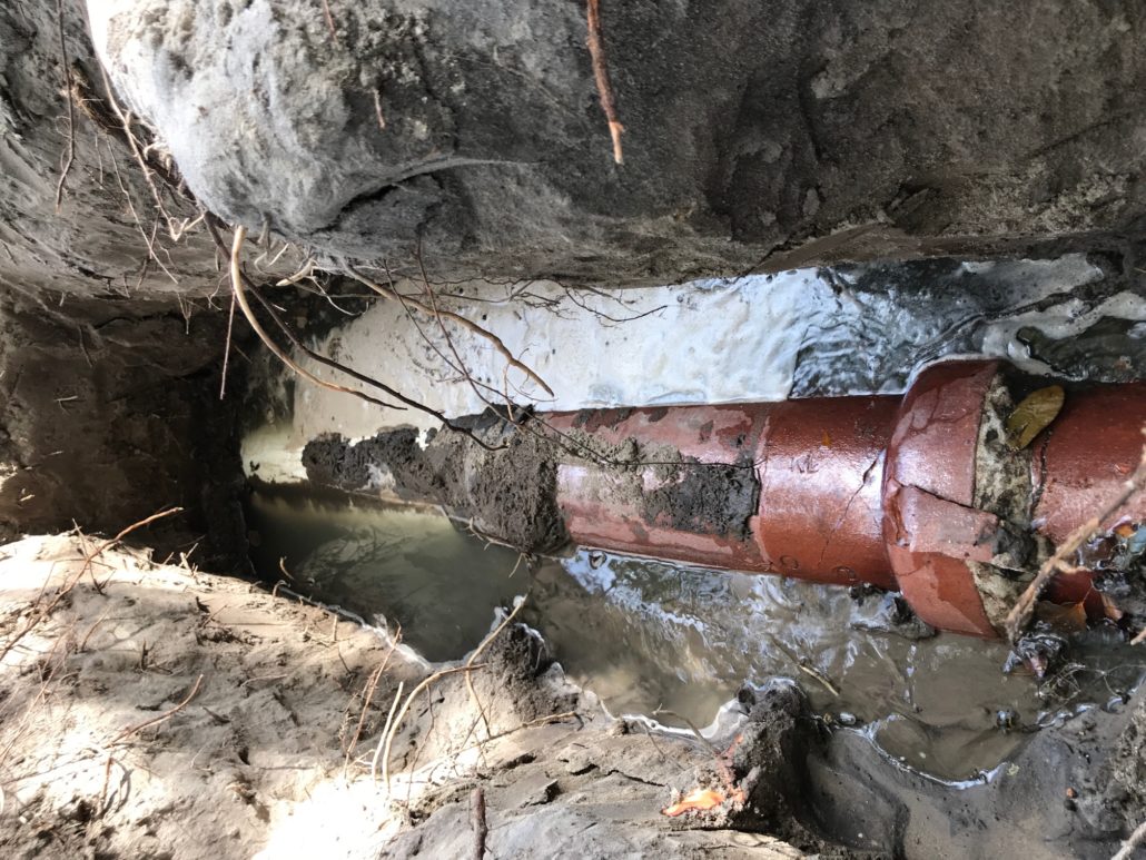 Major Sewer Leak Old Clay Pipes That Finally Brok 2021 08 30 09 14 20 Utc2